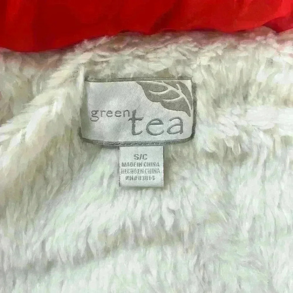 GreenTea Red Faux Fur Puffer Vest size Small - Picture 5 of 11